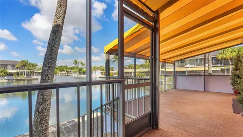 16410 Bridge End Rd, Miami Lakes, FL 33014 photo 25