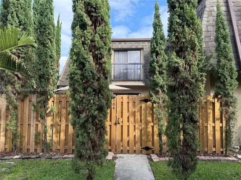 14253 SW 94 Cir Ln #104-18, Miami, FL 33186