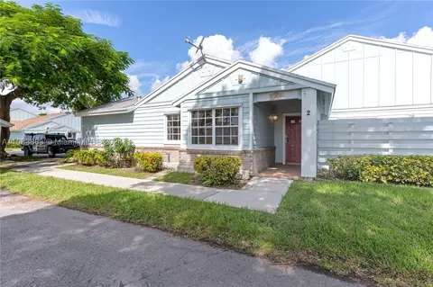 13784 SW 147th Cir Ln #2-10, Miami, FL 33186