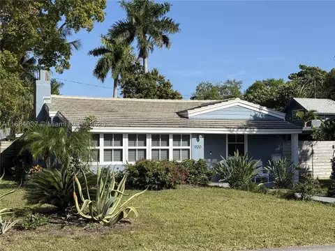 900 SW 10th Ter, Fort Lauderdale, FL 33315