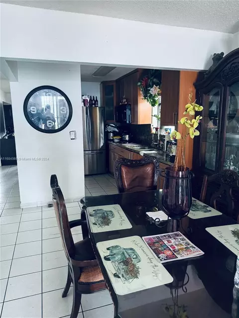 6579 W 22nd Ln, Hialeah, FL 33016 photo 2
