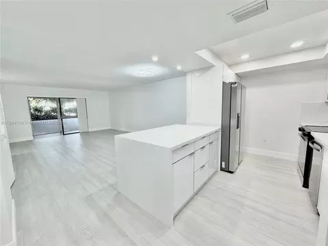 8632 NW 34th Pl #C101, Sunrise, FL 33351
