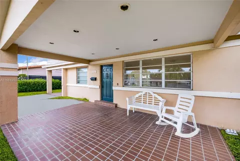 1445 W 5th Ln, Hialeah, FL 33010 photo 33
