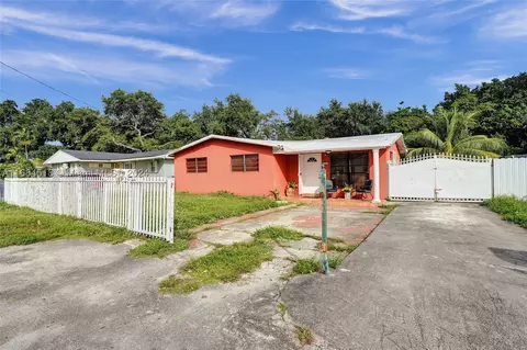 3153 NW 47th St, Miami, FL 33142
