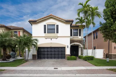 8642 W 33rd Ave, Hialeah, FL 33018