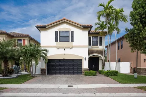 8642 W 33rd Ave, Hialeah, FL 33018 photo 1