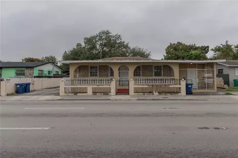 2250 NW 103rd St, Miami, FL 33147