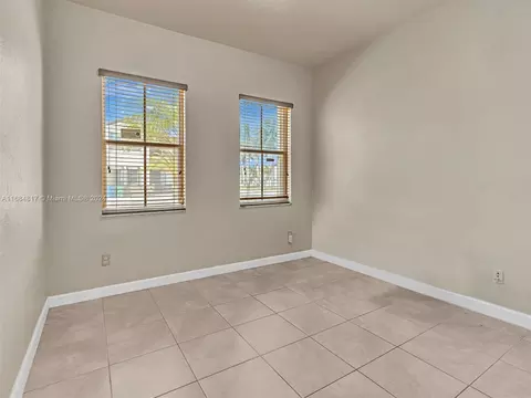 Bedroom - 17951 NW 87th Ct, Hialeah, FL 33018 photo 1 of 8