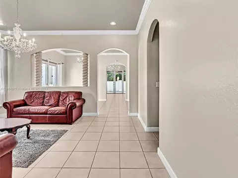 Entry Way - 17951 NW 87th Ct, Hialeah, FL 33018 photo 3 of 4