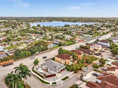 View/Area - 17951 NW 87th Ct, Hialeah, FL 33018 photo 9 of 12