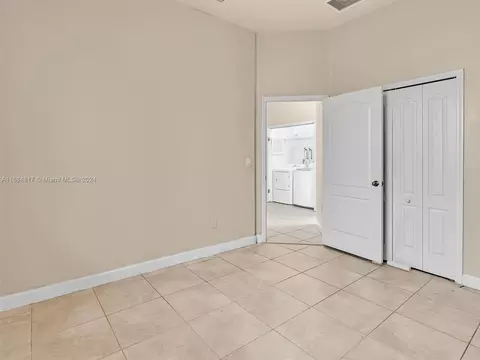 Bedroom - 17951 NW 87th Ct, Hialeah, FL 33018 photo 8 of 8
