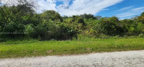 270 N Granja St, Clewiston, FL 33440