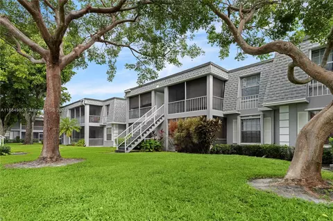 302 NW 69th Ave #257, Plantation, FL 33317