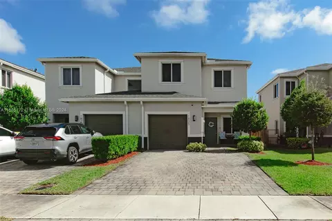1835 SE 8th Pl #1835, Homestead, FL 33034