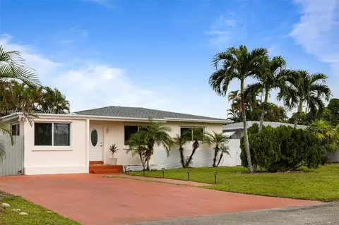 6541 Fletcher St, Hollywood, FL 33023