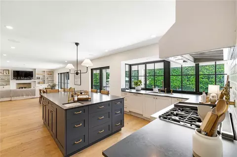 Kitchen - 7185 E Lago Dr, Coral Gables, FL 33143 photo 2 of 3