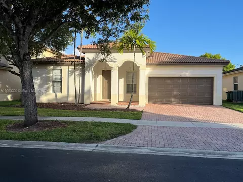 1415 NE 40th Rd, Homestead, FL 33033
