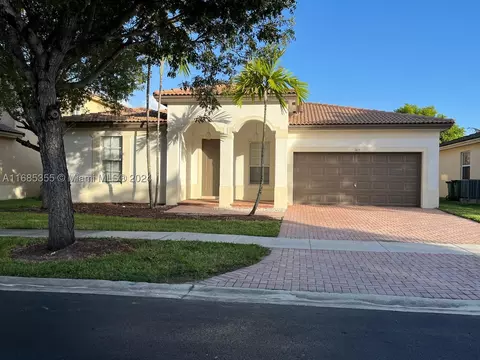 1415 NE 40th Rd, Homestead, FL 33033