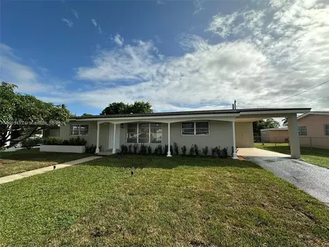 2020 NW 192nd Ter, Miami Gardens, FL 33056