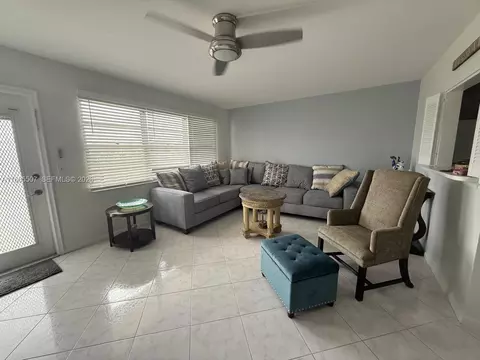 313 Southampton A #313, West Palm Beach, FL 33417