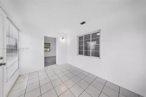 Entry Way - 51 NW 118th St, Miami, FL 33168 photo 1 of 1