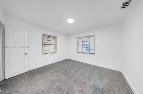 Bedroom - 51 NW 118th St, Miami, FL 33168 photo 1 of 5