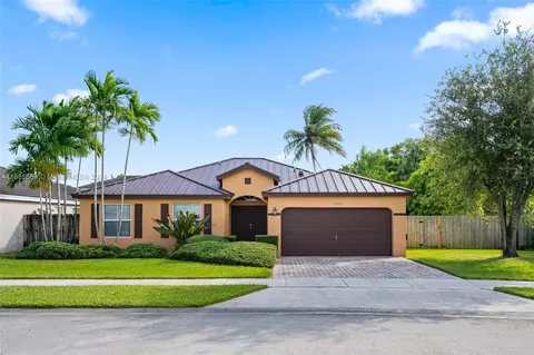 14374 SW 163rd Ter, Miami, FL 33177