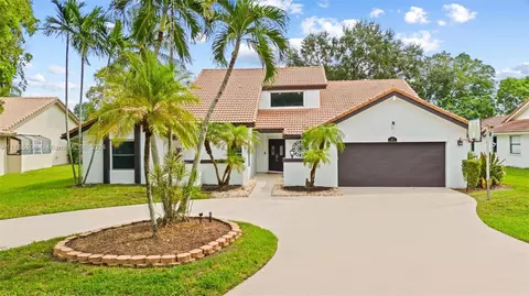 471 NW 113th Ave, Coral Springs, FL 33071