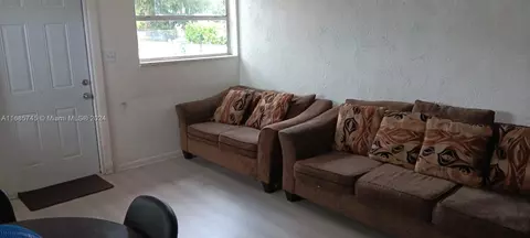 Living - 2632 NW 18th Ter, Oakland Park, FL 33311 photo 1 of 10