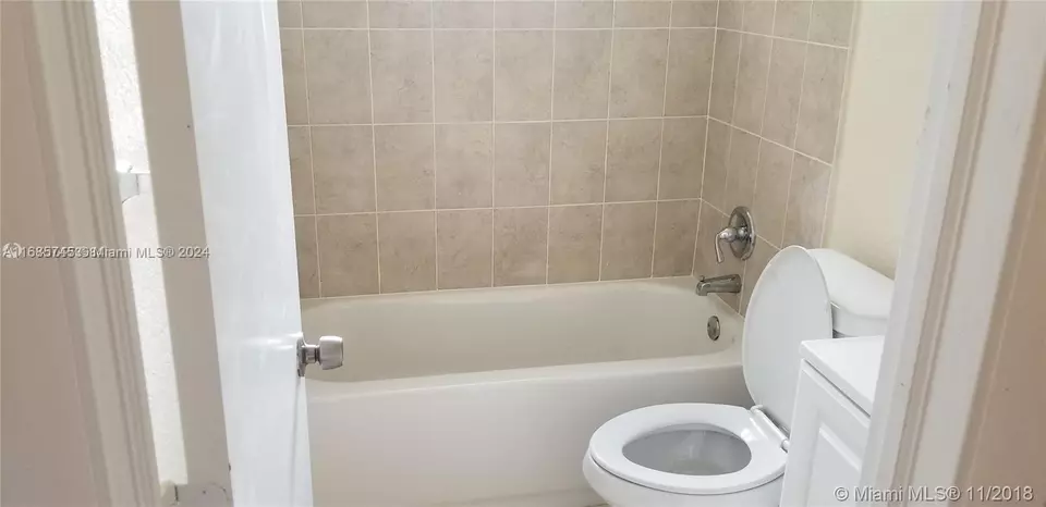 Other - 2632 NW 18th Ter, Oakland Park, FL 33311 photo 29 of 48