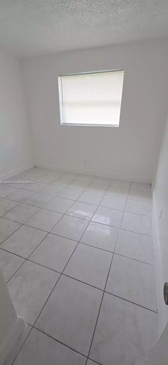 Other - 2632 NW 18th Ter, Oakland Park, FL 33311 photo 16 of 48