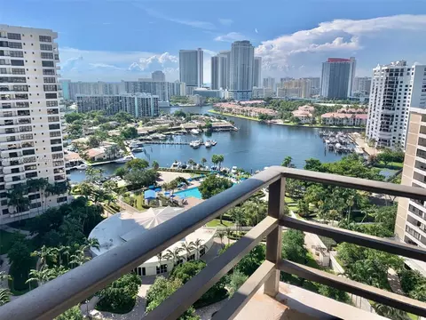 600 Three Islands Blvd #1817, Hallandale Beach, FL 33009