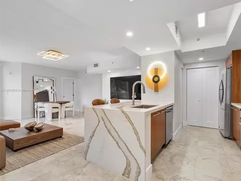 110 Washington Ave #2516, Miami Beach, FL 33139