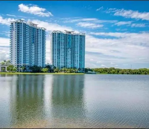 2641 N Flamingo Rd #802N, Sunrise, FL 33323