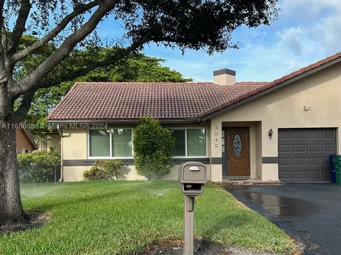 3040 NW 116th Ave, Coral Springs, FL 33065