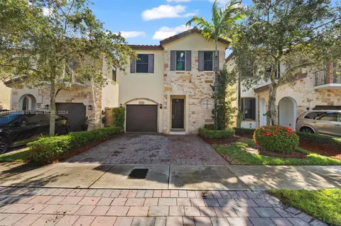10360 NW 70th Ter #10360, Doral, FL 33178