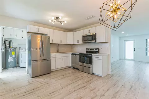 15835 NW 41st Ave, Miami Gardens, FL 33054