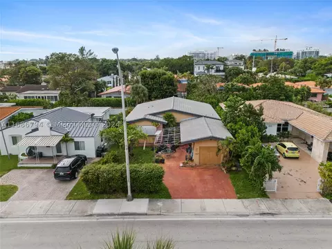 Undisclosed, Surfside, FL 33154