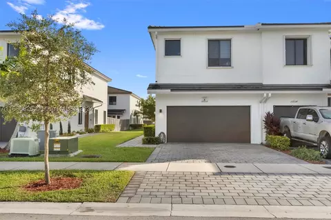 10930 SW 235th St #10930, Homestead, FL 33032
