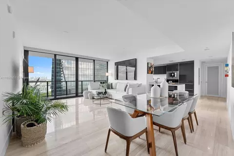 1451 Brickell Ave #2205, Miami, FL 33131