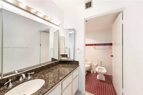 2501 Brickell Ave #409, Miami, FL 33129 photo 12