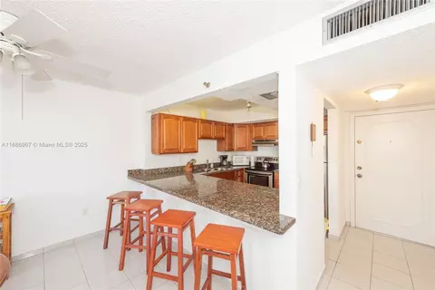 2501 Brickell Ave #409, Miami, FL 33129 photo 5