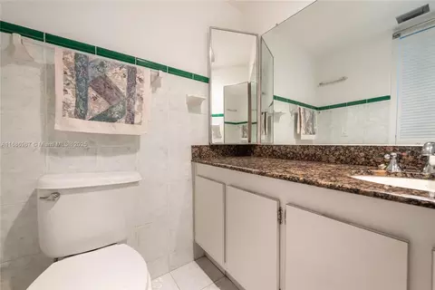 2501 Brickell Ave #409, Miami, FL 33129 photo 15