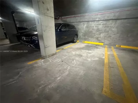 2501 Brickell Ave #409, Miami, FL 33129 photo 32