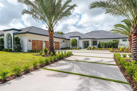 1639 Breakers West Blvd, West Palm Beach, FL 33411