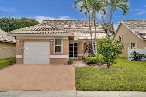 12998 Hampton Lakes Cir, Boynton Beach, FL 33436