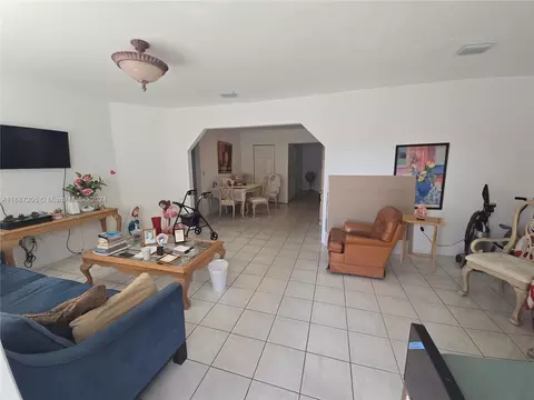 Living - 3420 E Palm Ct, Hialeah, FL 33013 photo 1 of 3