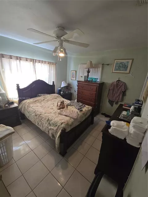 Bedroom - 3420 E Palm Ct, Hialeah, FL 33013 photo 1 of 1