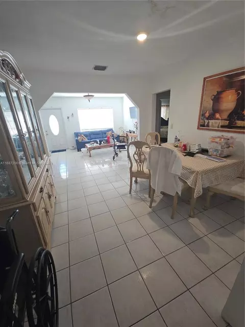 Other - 3420 E Palm Ct, Hialeah, FL 33013 photo 3 of 11