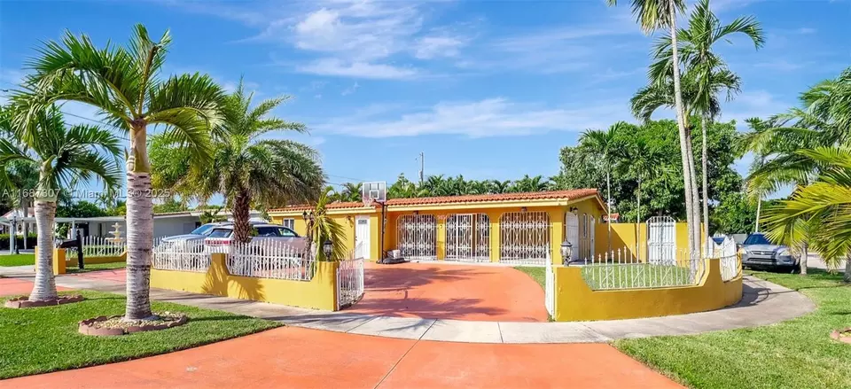 915 W 65th St, Hialeah, FL 33012 photo 1